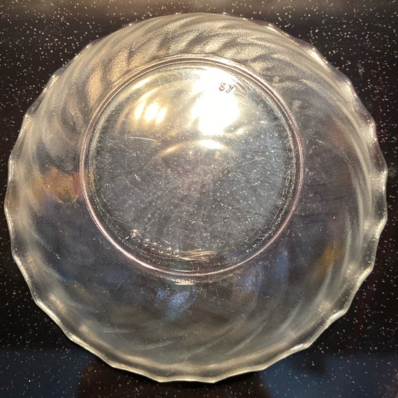 Vintage Rare Find Arcoroc France Fluted Clear Glass Bowls - set of 4 - Picture 2 of 7